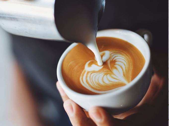 ​कैफीन से दूर रहें या नहीं