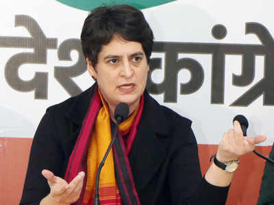 Priyanka Gandhi on Vaccine : प्रियंका गांधी का केंद्र पर सीधा अटैक- नेहरू नहीं, नरेंद्र मोदी देश के प्रधानमंत्री हैं, दूसरों पर जिम्मेदारी नहीं डाल सकते