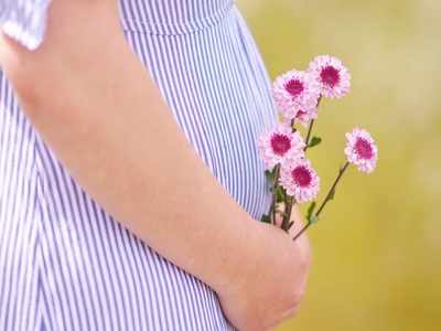 Spotting during early pregnancy : प्रेग्‍नेंसी में स्‍पॉटिंग के साथ दिख रहा है ये लक्षण, तो तुरंत मिलाएं डॉक्‍टर कॉल
