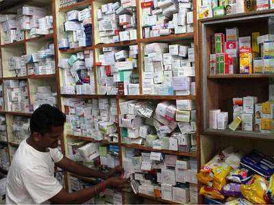 Corona Medicines: घबराने की जरूरत नहीं, अब मार्केट में पर्याप्त मात्रा में पहुंच रही हैं दवाएं