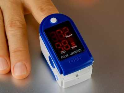 Pulse Oximeters and Oxygen Concentrators: বাড়িতেই অক্সিজেন থেরাপি! করোনার চোখরাঙানিতে দেশজুড়ে ব্যাপক চাহিদা এই দুই ডিভাইসের