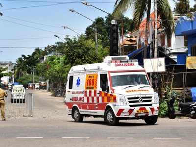 കൊവിഡ്: കേരളത്തിൽ ആശുപത്രികൾ നിറയുന്നു; ഐസിയു കിടക്കകൾക്ക് പലയിടത്തും ക്ഷാമം