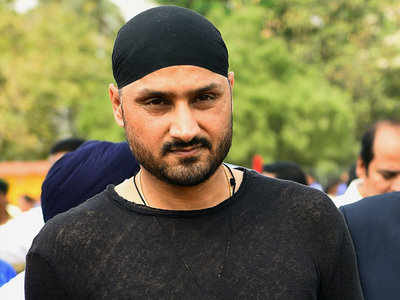 Harbhajan Singh Mobile Covid-19 Testing Lab: हरभजन सिंह का बड़ा ऐलान, मोबाइल कोविड टेस्ट लैब की शुरुआत करेंगे