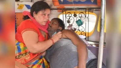 Agra Oxygen Crisis: कोरोना पेशेंट को नहीं मिला ऑक्सिजन तो मुंह से सांस देती हॉस्पिटल लाई पत्‍नी, फिर भी नहीं बच पाई जान