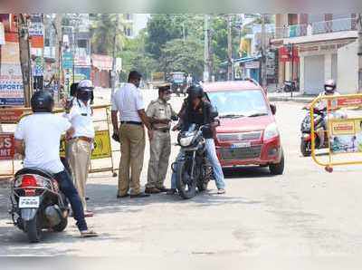 ಬೆಂಗಳೂರಿನಲ್ಲಿ ಕರ್ಫ್ಯೂ ಉಲ್ಲಂಘಿಸಿ ಬೀದಿಗಿಳಿದ 1,149 ವಾಹನಗಳು ಜಪ್ತಿ