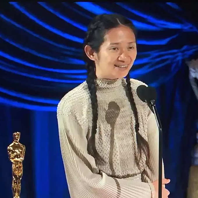 Chloe Zhao ने Nomadland के लिए जीता बेस्‍ट डायरेक्‍टर अवॉर्ड