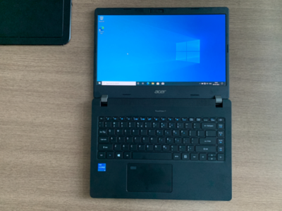 Acer TravelMate P214-53 Review: Travelling के दौरान कामकाज में भरपूर साथ देगा यह लैपटॉप