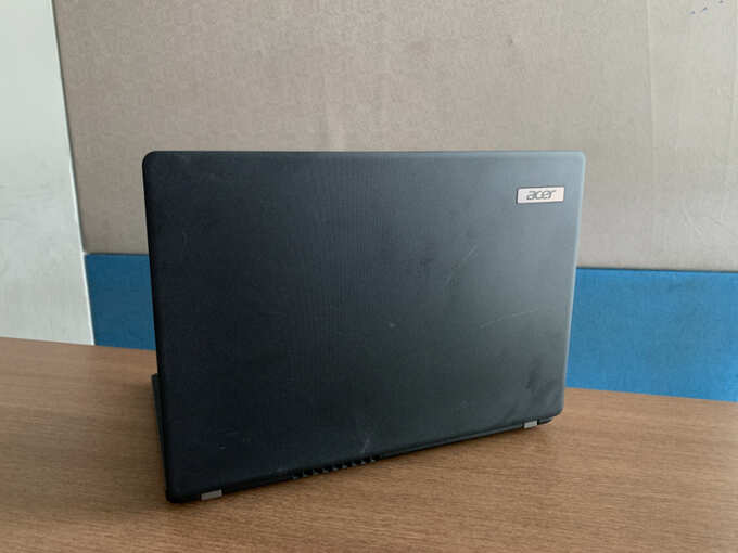 Acer TravelMate P214-53 Laptop