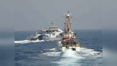 समुद्र में लहरिया कट: करीब आया ईरानी युद्धपोत तो अमेरिकी नौसेना ने की फायरिंग, वीडियो वायरल