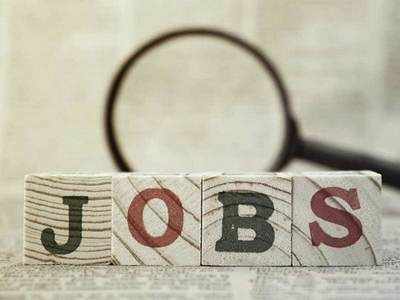 Sarkari Jobs 2021: 10वीं पास के लिए SMC में निकली भर्ती, जानें सैलरी और जरूरी डीटेल्स