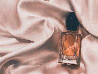 Perfume: दिनभर फ्रेश और कूल रहने के लिए खरीदें ये Mens Perfume