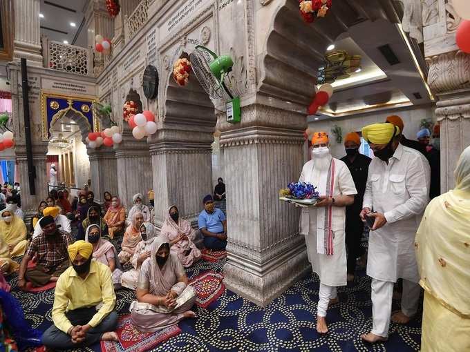 pm modi gurudwara sisganj