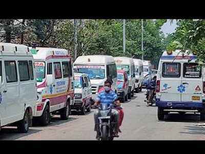 ಕೋವಿಡ್ ಬಂದರೆ ಯಡಿಯೂರಪ್ಪ, ದೇವೇಗೌಡರಿಗೆ ಹಾಸಿಗೆ ಸಿಗುತ್ತದೆ, ನಮಗೇಕಿಲ್ಲ?