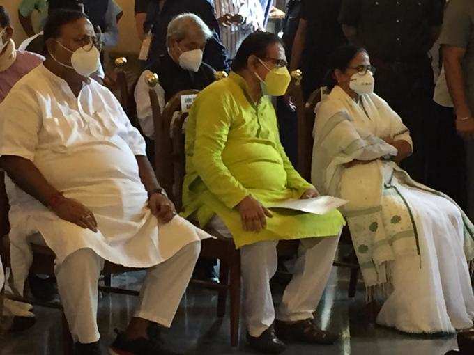 mamata banerjee oath taking ceremony