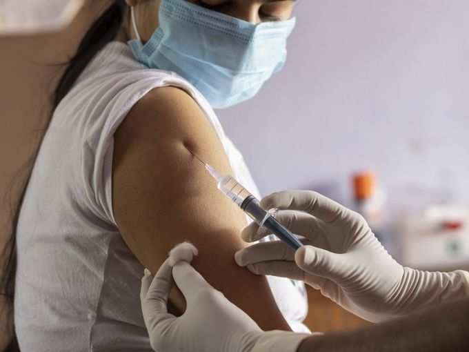 ​कोविड रिकवरी के बाद न भूलें वैक्सीन लेना