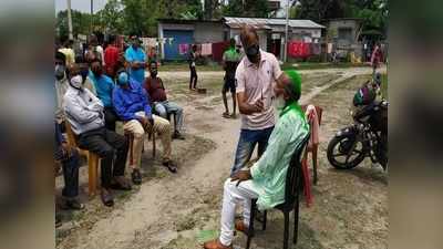 জাঁকজমক করে দাড়ি কেটে মোদীকে বিদায় বার্তা ফুলবাড়ির প্রৌঢ়র