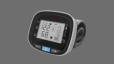 खरीदें डिजिटल Blood Pressure Monitor हैवी डिस्काउंट पर, घर बैठे जांचे ब्लड