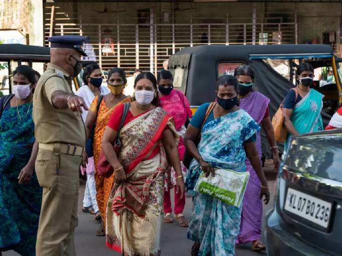 ആവശ്യസാധനങ്ങൾ വിൽക്കുന്ന കടകൾക്ക് പ്രവർത്തിക്കാം