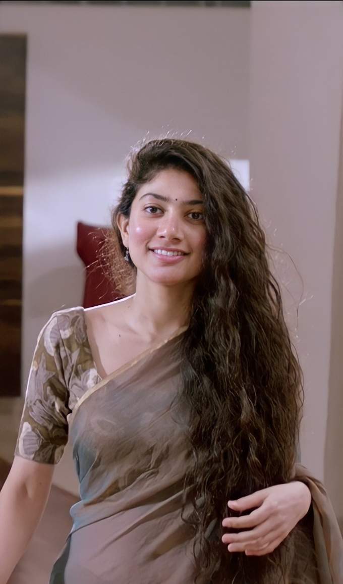 HBD Sai Pallavi: నాని సినిమా నుంచి నాచురల్ బ్యూటీ సర్‌ప్రైజింగ్ లుక్ రిలీజ్