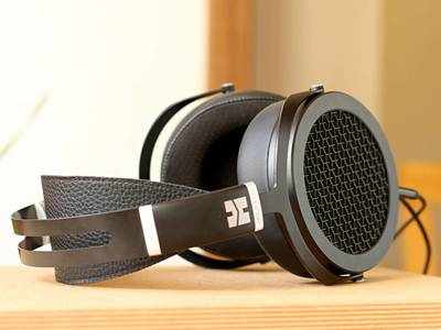 BT Headphones : लॉन्ग लास्टिंग प्ले टाइम वाले हेडफोन हैं बेस्ट, 25% तक की छूट के साथ खरीदें