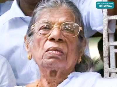 കെ ആർ ഗൗരിയമ്മ (102) അന്തരിച്ചു