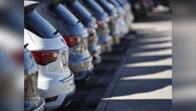 Auto Sales: गांव में कोरोना संक्रमण बढ़ने के बाद इस वजह से घबरा गई हैं ऑटो कंपनियां