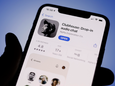 ऑडिओ-बेस्ड सोशल App Clubhouse ची अँड्रॉइडवर एंट्री,  मस्क-जुकरबर्ग देखील फॅन