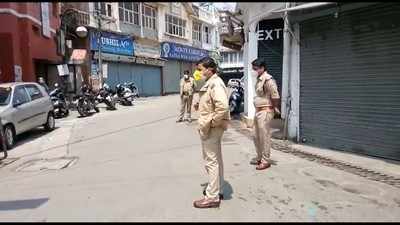 Watch: Mussoorie police carries out checks during Covid curfew 