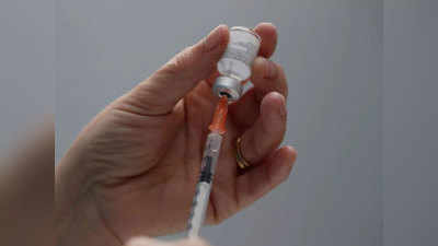 Coronavirus vaccine  एकाच वेळी करोना लशीचे दिले सहा डोस; महिलेच्या प्रकृतीवर असा झाला परिणाम !