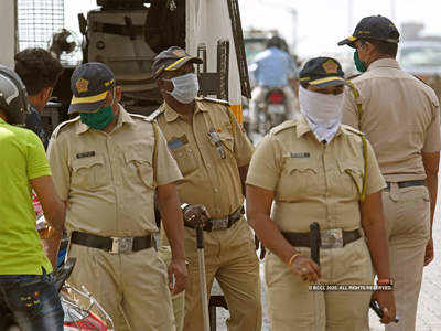 मर्डर के मामले में दबिश डालने गाजियाबाद आई महाराष्ट्र पुलिस की टीम पर हमला, 5 गिरफ्तार