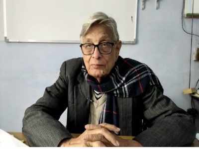 Irfan Habib Corona News: AMU के मशहूर इतिहासकार प्रोफेसर इरफान हबीब को कोरोना, पत्नी भी संक्रमित, घर पर चल रहा इलाज