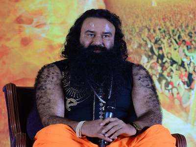 Gurmeet Ram Rahim: राम रहीम में दिखे कोरोना के लक्षण, PGI के वीआईपी वॉर्ड में किया गया भर्ती