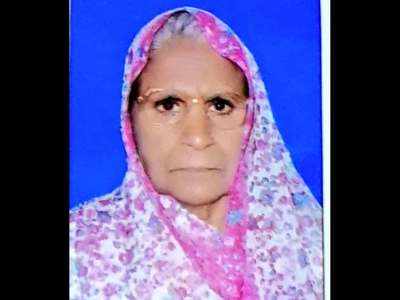 जौनपुरः सतर्कता और मजबूत हौसलों से 90 साल की महिला ने कोरोना को दी मात, परिवार समेत जीती कोविड से जंग