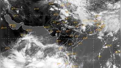 16મી મેએ વાવાઝોડાંમાં ફેરવાશે તૌકતે, ગુજરાત પર પણ તોળાઈ રહ્યો છે ખતરો