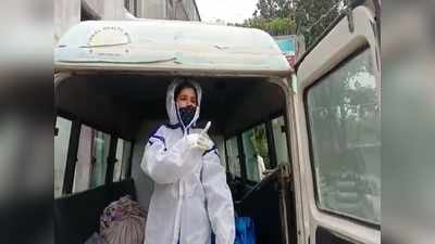 Bihar Corona Crisis: बेतिया अस्पताल की लापरवाही, बेटी ने PPE किट पहन कोरोना संक्रमित पिता के शव को किया पैक
