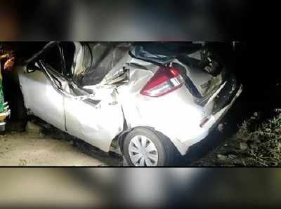 फिरोजाबाद में बारातियों की कार पेड़ से टकराई 3 की मौत, दूल्हे सहित कई लोग घायल