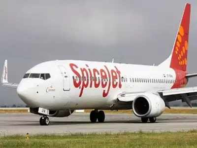 SpiceJet : పైలట్లకు విదేశంలో చేదు అనుభవం.. ఖాళీ ఫ్లైట్‌తో ఢిల్లీకి.. షాకింగ్