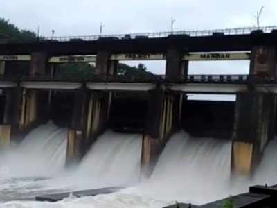 പ്രളയ ഭീഷണിയിൽ പത്തനംതിട്ട; മണിയാർ ഡാമിൻ്റെ ഷട്ടർ ഉയർത്തി, വീഡിയോ കാണാം