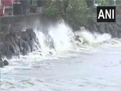 ગોવાના દરિયાકાંઠે ત્રાટક્યું તૌકતે વાવાઝોડું, કર્ણાટકામાં 4નાં મોત, ગુજરાત હાઈએલર્ટ પર