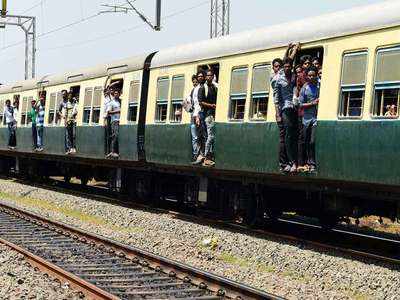 Indian Railways News: रेल यात्री ध्यान दें, दिल्ली एनसीआर में ये छह जोड़ी ट्रेन इस सप्ताह भी नहीं चलेंगी