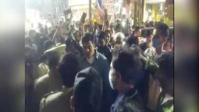 Kanpur news: समर्थक मास्‍क नहीं पहने था... खुद बिना मास्‍क पहने सिफारिश को पहुंचे एसपी विधायक... पुलिस ने उनका भी काटा चालान