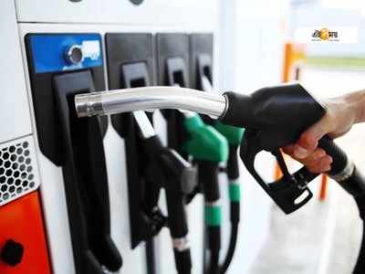 Petrol Diesel Price: আপাতত স্বস্তি ! কলকাতায় কত হল পেট্রলের দাম
