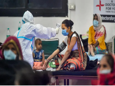 Coronavirus cases in India : लगातार सातवें दिन 3 लाख से कम रहे मामले, पिछले 24 घंटे में 2.40 लाख नए केस; 3,741 मरीजों की मौत