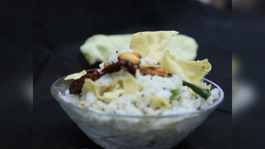 सादा चावल खाकर हो गए हैं बोर, तो ट्राय करें साउथ इंडियन घी राइस रेसिपी