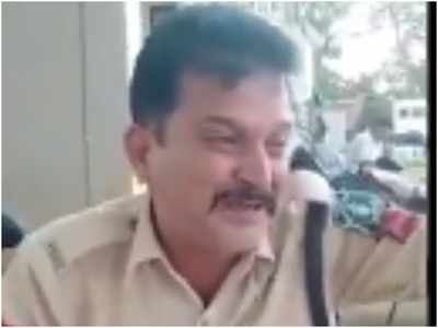 Sarguja Viral Video: हेड कॉन्स्टेबल का वायरल वीडियो, एसडीओपी पर रिश्वत लेने का लगाया आरोप