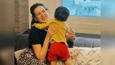 Natasa Stankovic Hugs Agastya: मम्मी नताशा स्टेनकोविक के गले लगे अगस्त्य, डैडी हार्दिक पंड्या ने कुछ यूं बरसाया प्यार