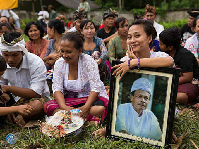 ​पूर्वजांचे फोटो कुठे लावावेत