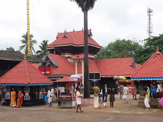 चक्कुलाथुकावु मंदिर