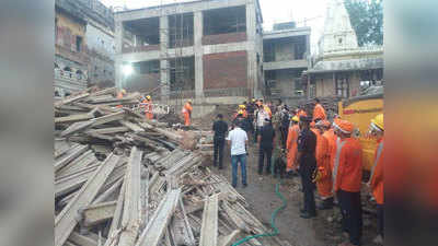 Varanasi News: काशी विश्वनाथ धाम में बड़ा हादसा, दो मंजिला मकान गिरने से 2 मजदूरों की मौत, 7 घायल
