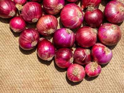 Onion Benefits: गर्मियों में प्याज खाने की ये पुरानी आदत कोरोना को देगी टक्कर, इस तरह सेवन से बढ़ जाएगी इम्यूनिटी